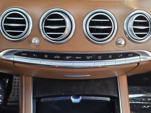 Used 2015 Mercedes-Benz S 550 4MATIC Coupe image 24