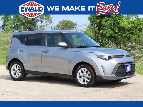 Certified 2024 Kia Soul LX w/ Option Group 015 FWD image 1