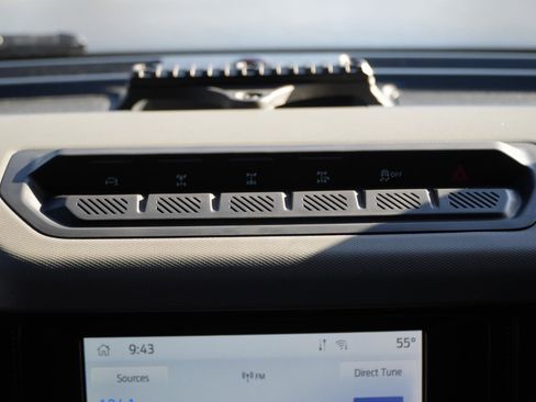 Used 2021 Ford Bronco Badlands w/ Sasquatch Package image 26