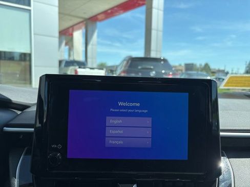 Used 2025 Toyota Corolla LE FWD image 14