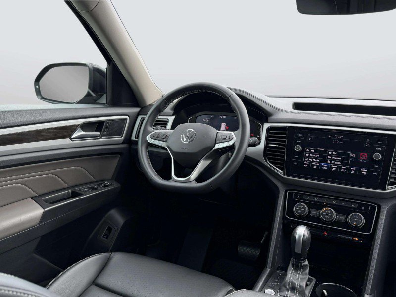 Used 2023 Volkswagen Atlas SE FWD image 16