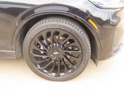 Used 2026 Lincoln Aviator Reserve AWD/4WD image 7
