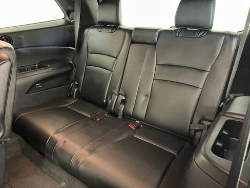 Used 2020 Honda Pilot Black Edition image 32