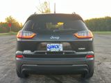 Used 2019 Jeep Cherokee Latitude Plus image 3