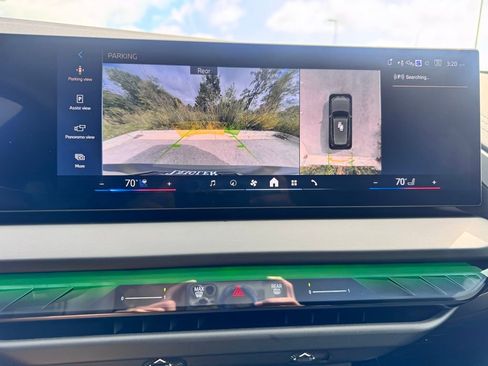 Used 2026 BMW X3 xDrive30 w/ Premium Package image 7