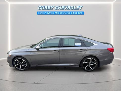 Used 2018 Honda Accord Sport image 7