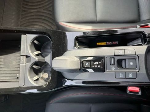 Used 2024 Toyota Prius Prime XSE Premium image 26