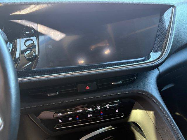 Used 2023 Buick Envision Essence FWD image 12