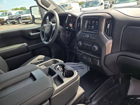 New 2026 Chevrolet Silverado 2500 W/T w/ WT Convenience Package AWD/4WD image 5