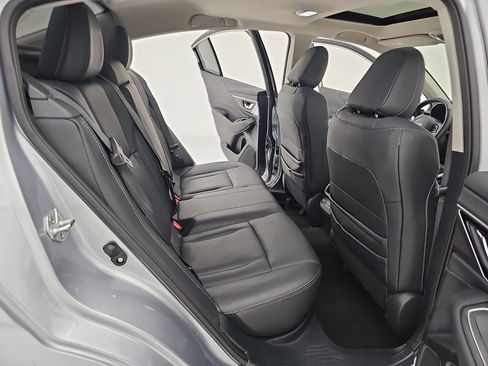 Used 2023 Subaru Legacy Limited image 13