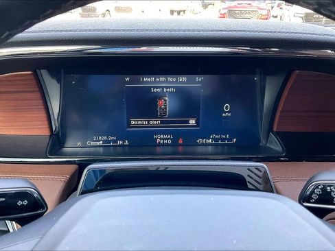 Used 2023 Lincoln Navigator Reserve image 19