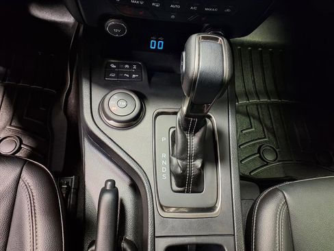 Used 2021 Ford Ranger Lariat w/ Equipment Group 501A High image 17