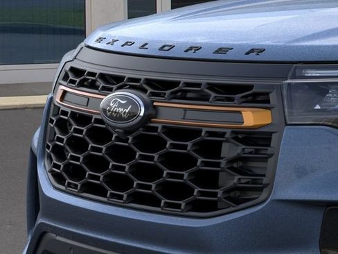 New 2026 Ford Explorer Tremor w/ Tremor Convenience Package AWD/4WD image 18