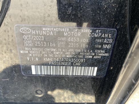 Certified 2024 Hyundai Sonata SEL w/ Convenience Package FWD image 32