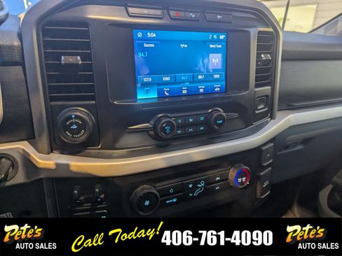 Used 2022 Ford F150 XLT w/ Trailer Tow Package image 19