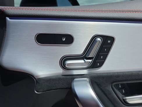 Certified 2023 Mercedes-Benz CLA 250 image 17