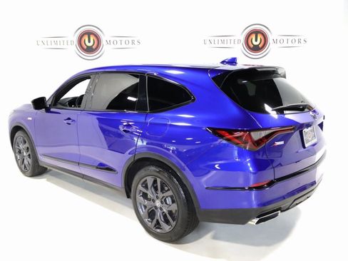 Used 2023 Acura MDX A-Spec image 3