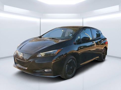 Used 2024 Nissan Leaf SV Plus image 7