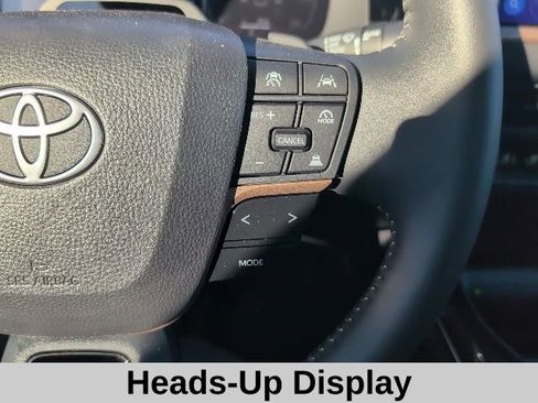 New 2026 Toyota Crown Platinum image 8