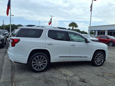 Used 2023 GMC Acadia Denali AWD/4WD image 21