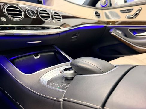 Used 2014 Mercedes-Benz S 63 AMG 4MATIC Sedan image 46