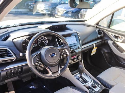Used 2023 Subaru Forester Premium image 24