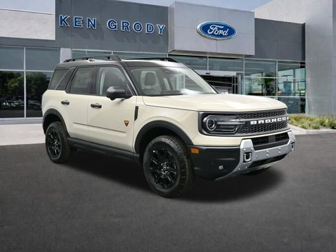 New 2025 Ford Bronco Sport Badlands w/ Badlands Tech Package image 1