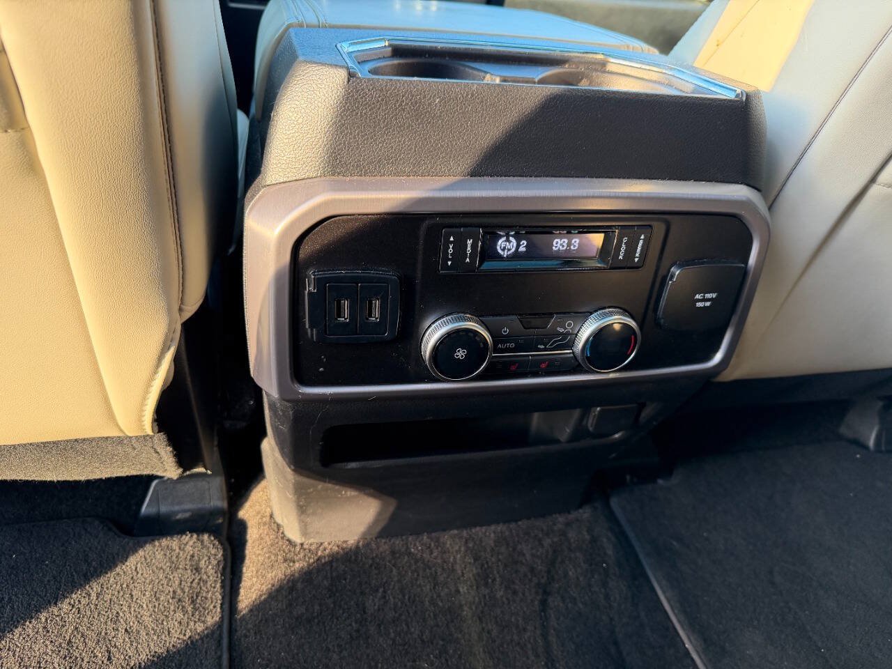 Used 2018 Ford Expedition Platinum RWD image 17