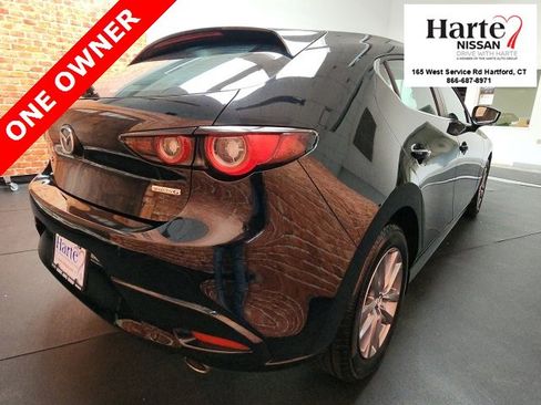Used 2022 MAZDA MAZDA3 s image 7