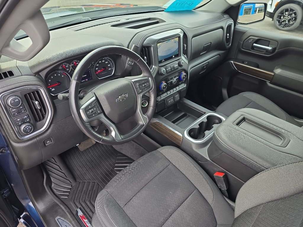 Certified 2022 Chevrolet Silverado 1500 RST AWD/4WD image 14