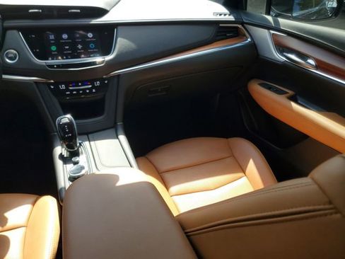 Certified 2024 Cadillac XT5 Premium Luxury image 14