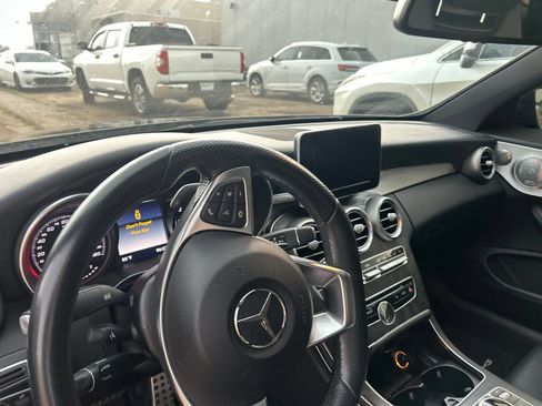 Used 2018 Mercedes-Benz C 300 Coupe image 3