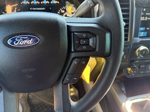 Used 2017 Ford F150 XL w/ Equipment Group 101A Mid AWD/4WD image 27