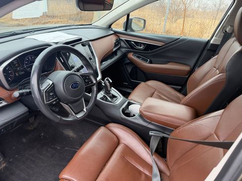 Used 2020 Subaru Outback Touring image 11