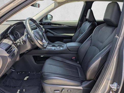 Certified 2025 INFINITI QX60 Pure w/ Cargo Package FWD image 16