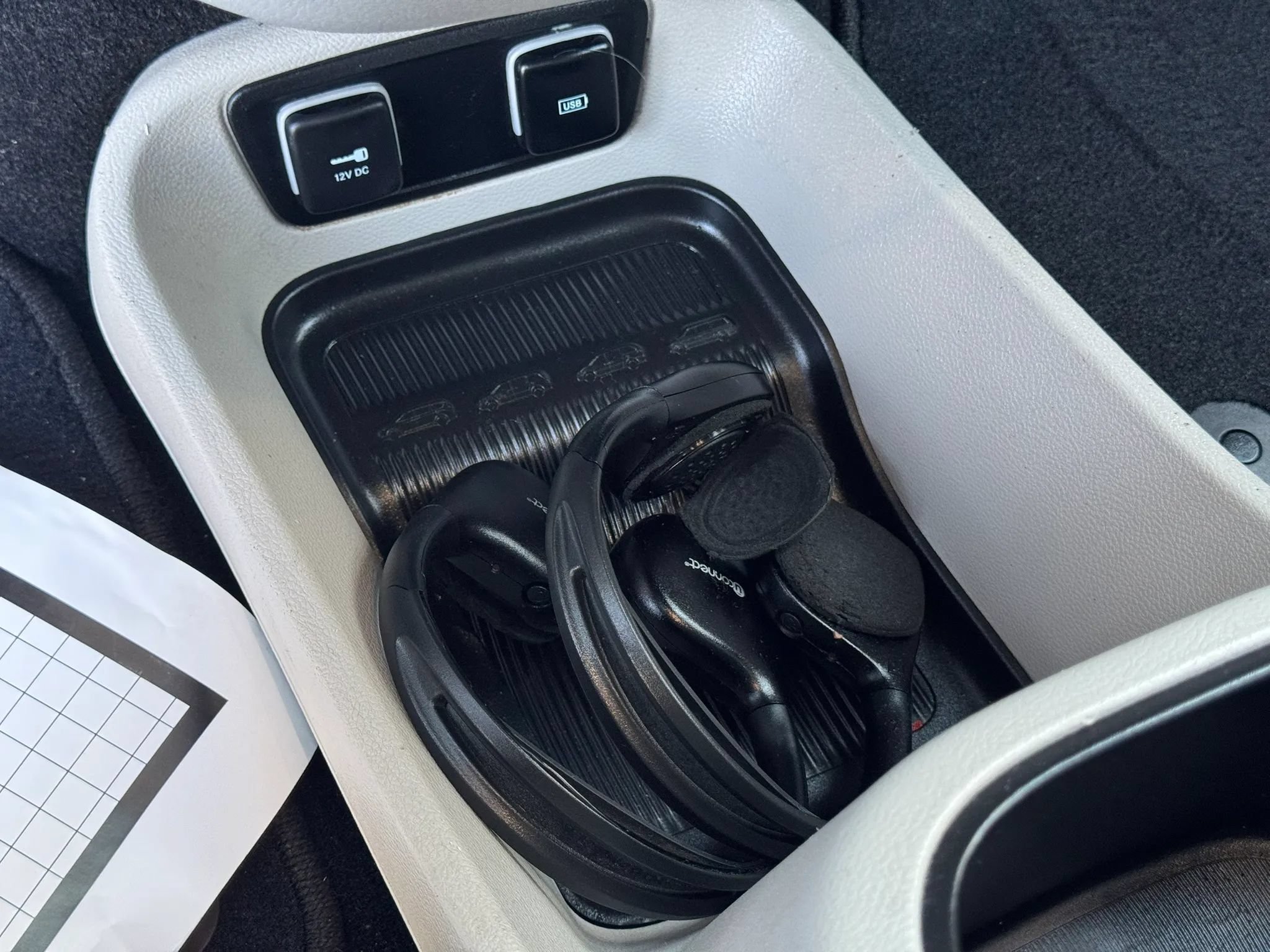 Used 2017 Chrysler Pacifica Touring-L Plus FWD image 25