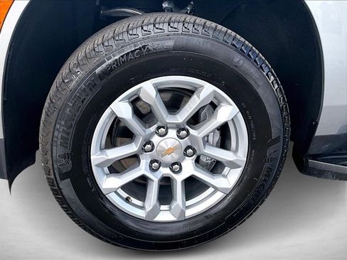 Certified 2025 Chevrolet Tahoe LS image 10