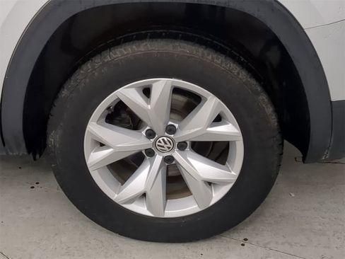 Used 2018 Volkswagen Atlas S image 12