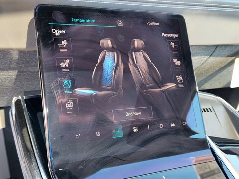 New 2025 Cadillac Escalade IQ Sport 1 w/ Smart Trailering package AWD/4WD image 30