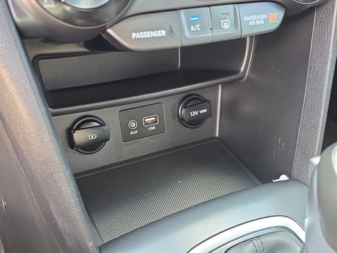 Used 2021 Hyundai Kona SEL w/ Cargo Package FWD image 25