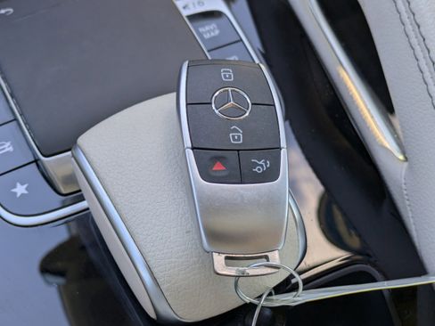 Used 2020 Mercedes-Benz GLE 350 GLE 350 image 32