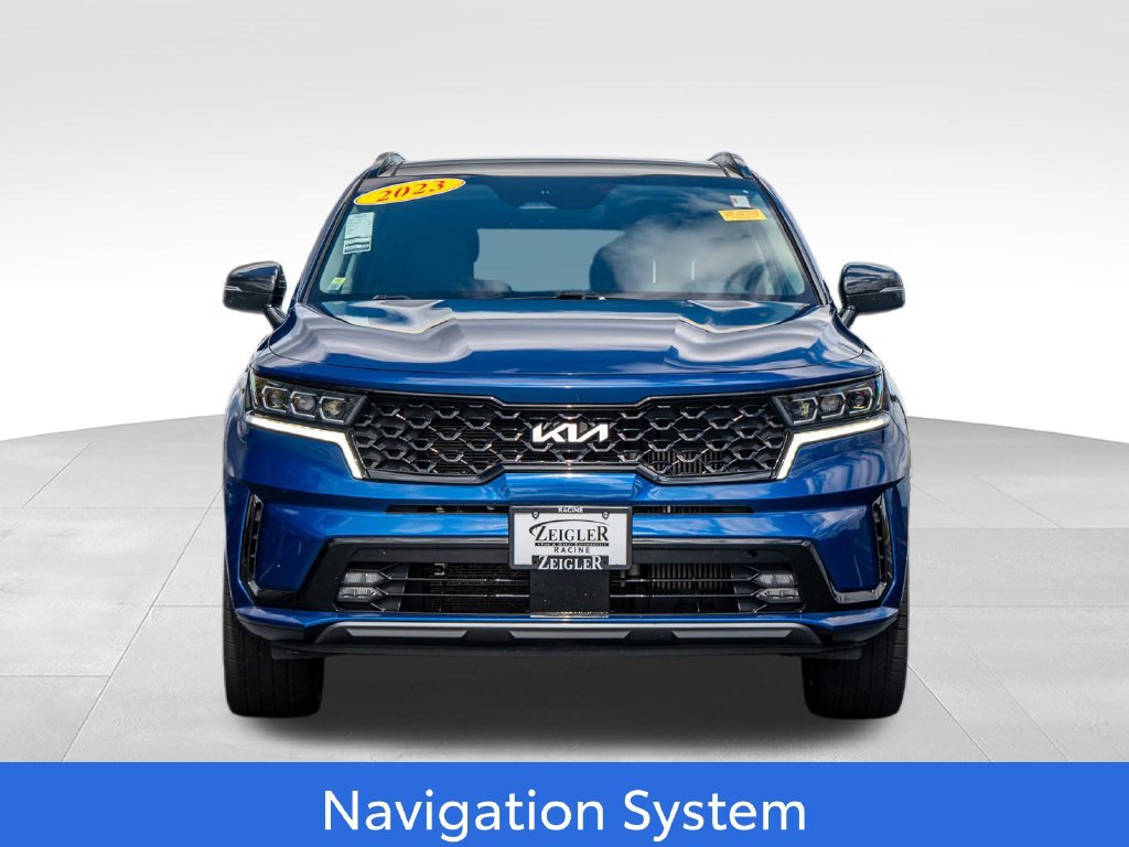 Used 2023 Kia Sorento SX AWD/4WD image 2