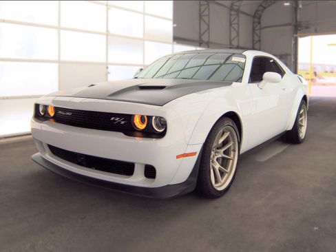 Used 2020 Dodge Challenger R/T Scat Pack RWD image 1