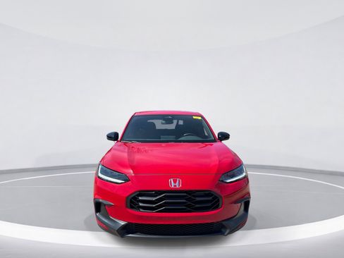 Used 2024 Honda HR-V Sport image 2