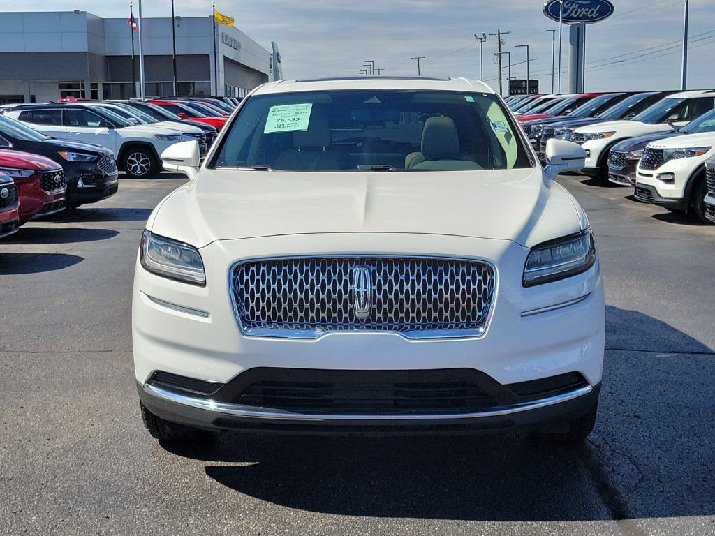 Certified 2023 Lincoln Nautilus Reserve AWD/4WD image 2