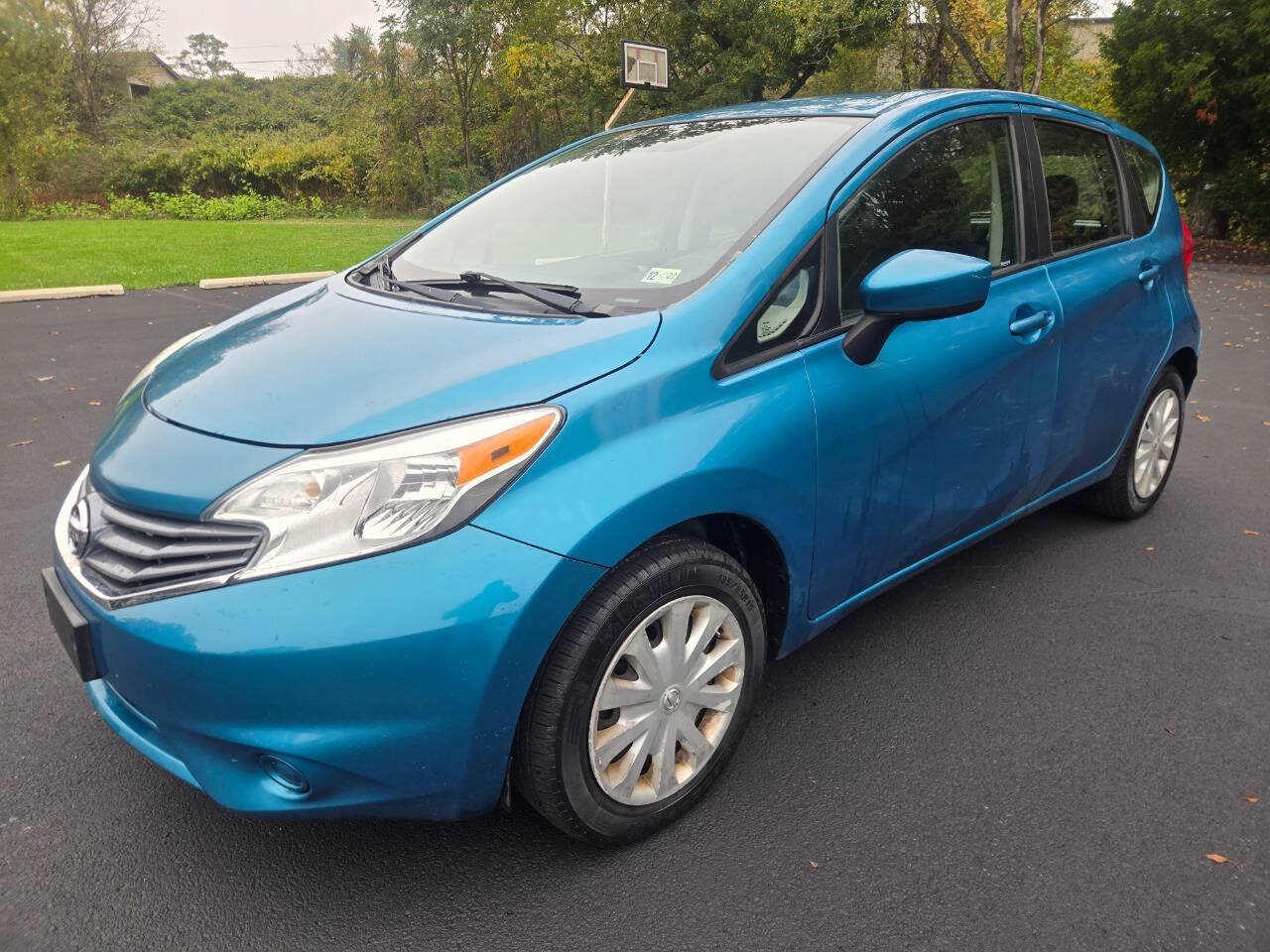 Used 2016 Nissan Versa Note SV FWD image 3
