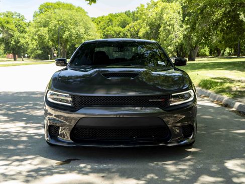 Used 2023 Dodge Charger R/T w/ Cold Weather Package RWD image 3