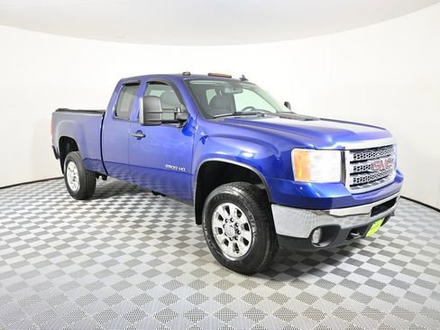 Used 2013 GMC Sierra 2500 SLE w/ SLE Preferred Package image 10