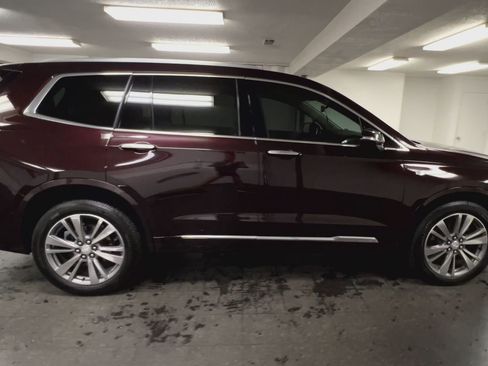 Used 2021 Cadillac XT6 Premium Luxury image 45