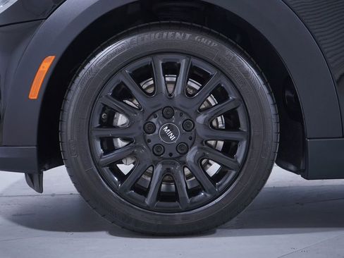 Used 2022 MINI Cooper Convertible image 2